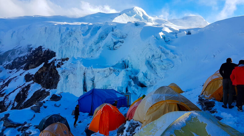 Nepál > Mera Peak 6.461m + trek přes 5 sedel